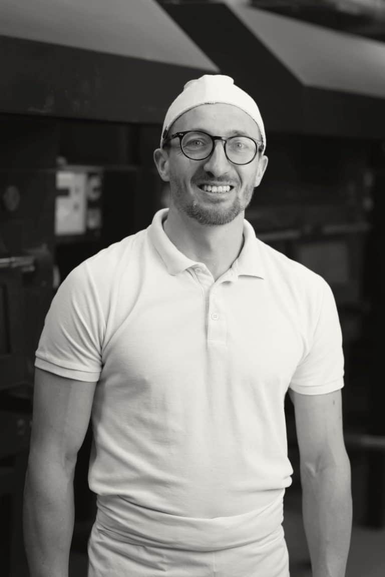 Portrait Bäcker, Leitung Bio-Bäckerei